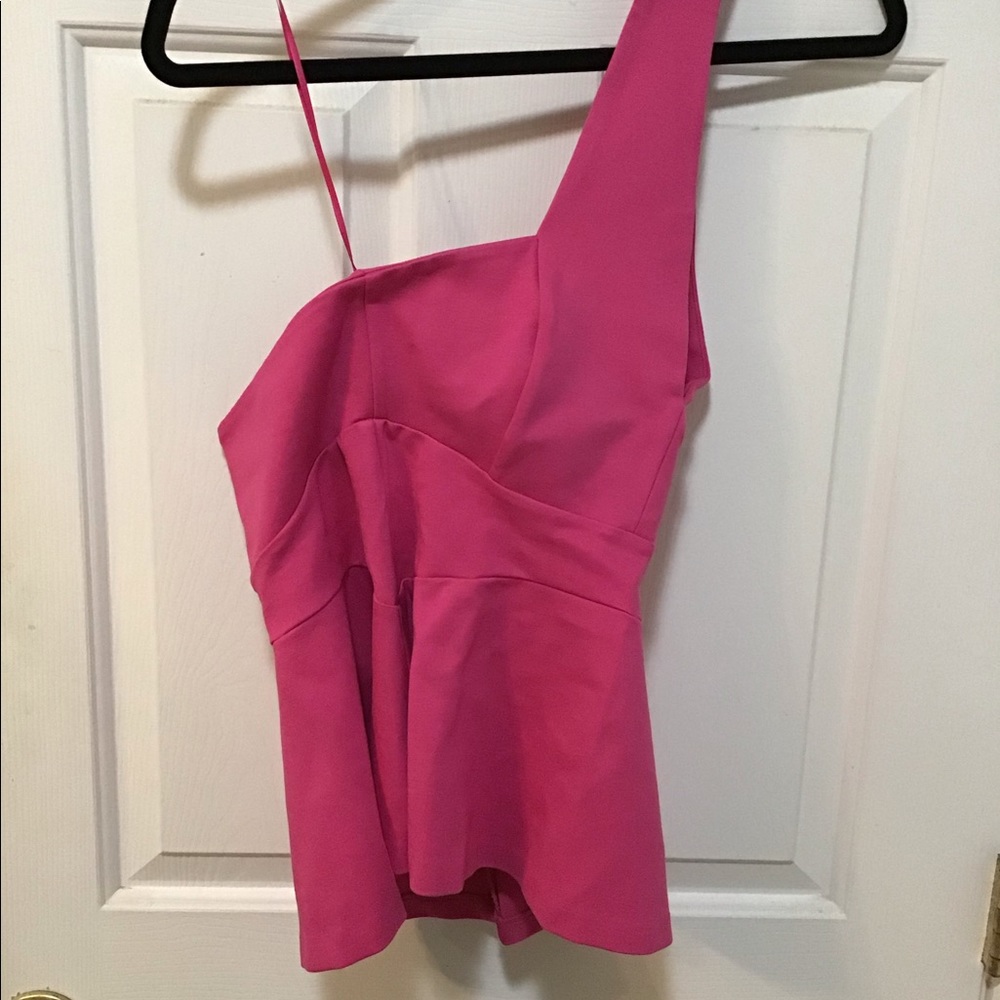 SUSANA MONACO 1 SHOULDER TOP NWT 4 VERY PRETTY